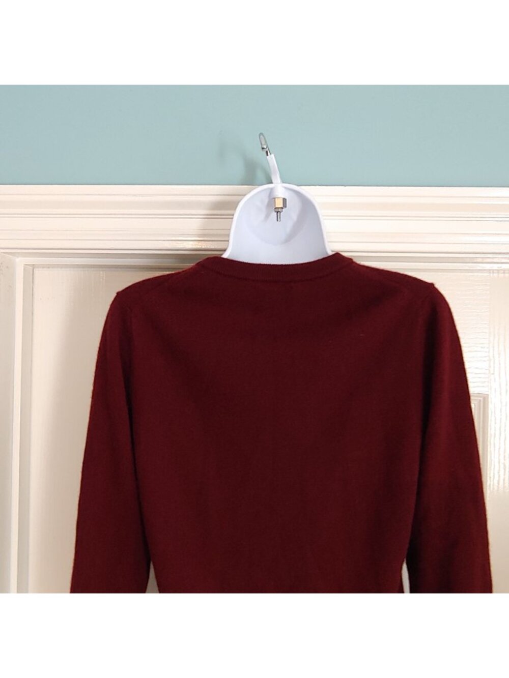 Quince 100% Mongolian Cashmere Sweater Rich Burgundy Quiet Luxury M - Picture 5 of 7